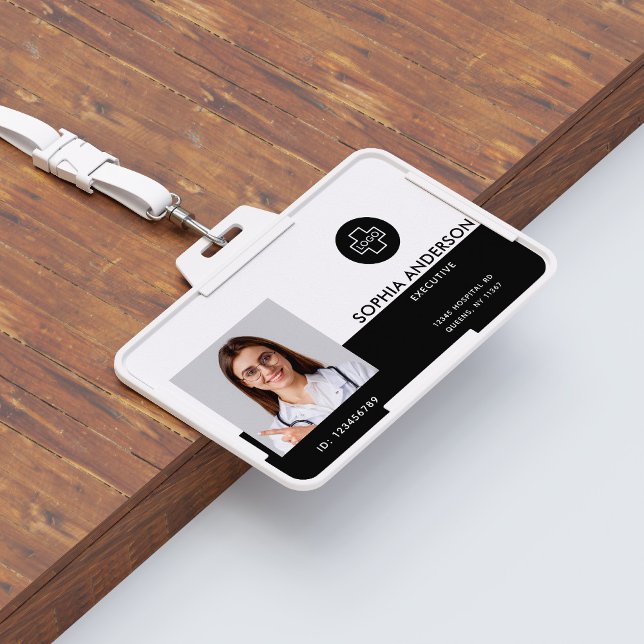 Tarjeta De Identificación Plantilla moderna de foto de empleado Logo Nombre  (Subido por el creador)