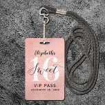 Tarjeta De Identificación Rosa Gold Sweet 16 cumpleaños VIP<br><div class="desc">Una manera inteligente de invitar a sus invitados a su dulce fiesta de 16 años. Estas invitaciones para tarjetas VIP de 16 rosas dulces dorados personalizados no harán más que impresionar a sus huéspedes. El diseño presenta un diseño falso de Relieve metalizado dorado rosa con una letra de escritura a...</div>