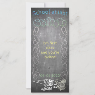 Tarjeta de invitación a la inscripción escolar en 