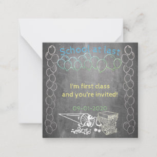 Tarjeta de invitación a la inscripción escolar en 