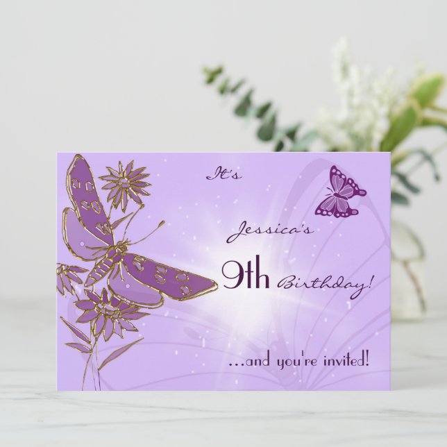 Tarjeta de invitación al cumpleaños de mariposa mo (Anverso de pie)