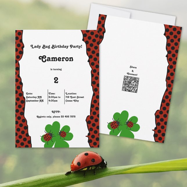 Tarjeta de invitación de 2º cumpleaños de la Fiest (Cute Lady Bug Tear Edge 2nd Birthday Party Invitation, 5x7 Inch, Portrait Format, Flat Card)