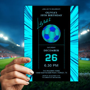 Tarjeta de invitación de cumpleaños de fútbol azul