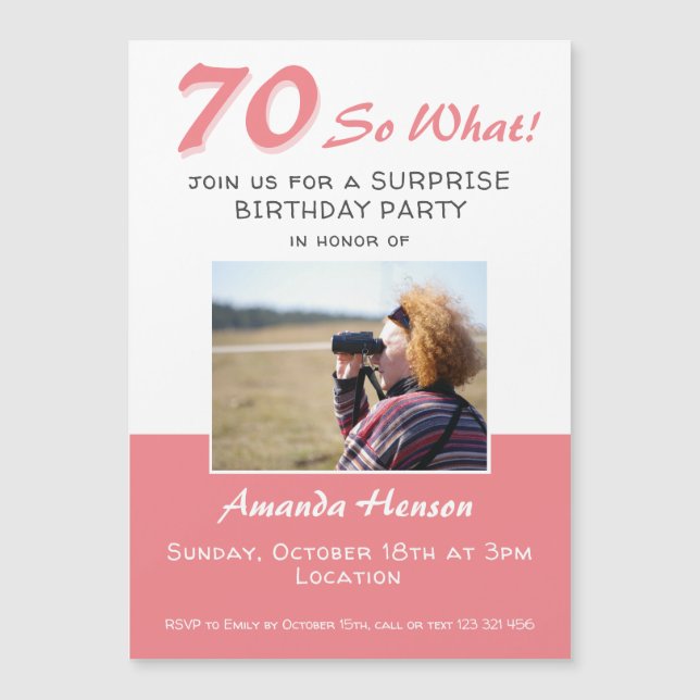 Tarjeta de invitación de cumpleaños sorpresa con f (Anverso)