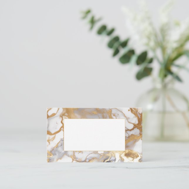 Tarjeta de invitado de mármol blanco y dorado (Anverso de pie)