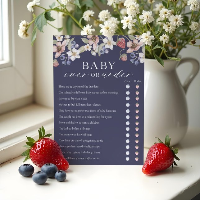 Tarjeta de juego Baby Shower dulce de más o menos  (Over or Under Berry Sweet Baby Shower Game Card)