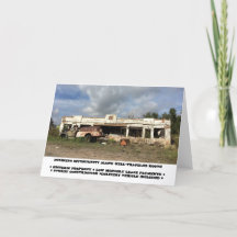 tarjeta de la casa que necesita reparaciones del