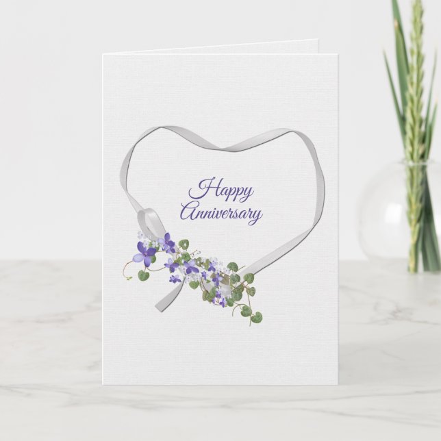 Tarjeta de la cinta del aniversario con flores (Anverso)