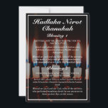 Tarjeta de letras Hadlakat Nerot Chanukah Menorah<br><div class="desc">Estas cartas incluyen el Hadlakat Nerot Chanukah, las tres bendiciones de Hanukkah, escritas en hebreo, hebreo romanizado e inglés. El texto blanco está en un fondo oscuro, con una fotografía de una menorah. Puede editar el texto según sea necesario y reemplazar la fotografía por una imagen de su elección. Para...</div>
