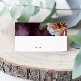 Tarjeta de lugar Boda floral floral oscuro + amoro