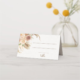 Tarjeta de lugar de rosas boho de hierba de pampas