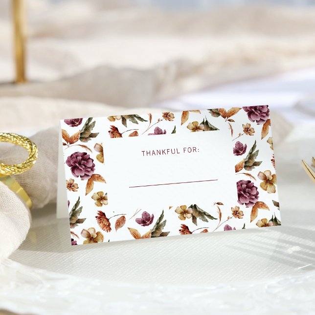 Tarjeta de lugar doblada de Acción de Gracias (Rustic Autumn Leaves Thankful For Folded Place Card by Painted Paperie)