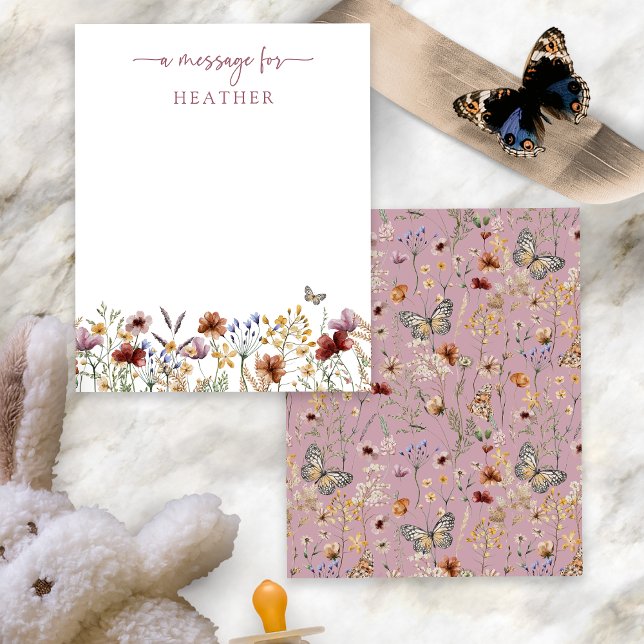 Tarjeta de mensaje de flor silvestre rosa (Dusty Pink Boho Wildflower Message Card with Butterfly by Painted Paperie
)