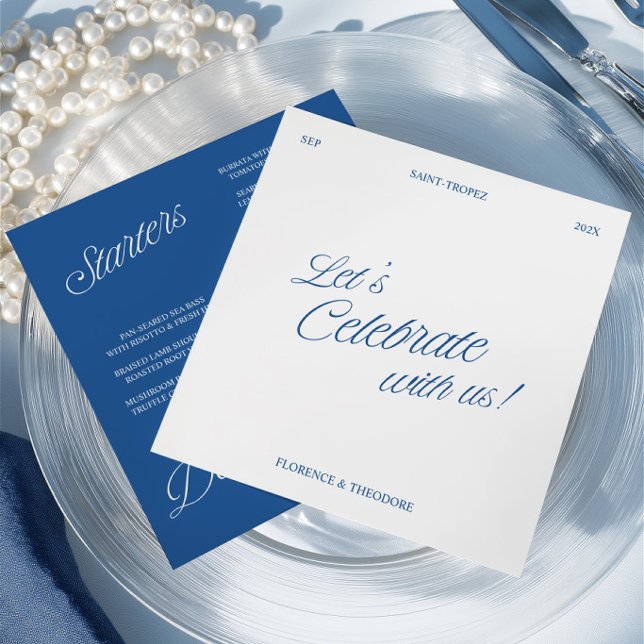 Tarjeta de menú de boda con escritura moderna en a (Modern Blue & White Script Wedding Menu Card)