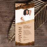 Tarjeta de menú de fotos de Agate para marrón<br><div class="desc">Esta tarjeta de menú de fotos de Brown Agate es perfecta para cualquier evento! Presente una foto de su honorario y haga de ésta el centro de atención de cualquier lugar. Los colores de diseño son perfectos para cualquier evento o cumpleaños de melanina.</div>