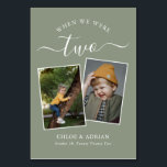 Tarjeta De Mesa A través de los años Boda de fotografía de pareja<br><div class="desc">Recuerde y diviértase con los números de la mesa de recepción de su boda. Estos sencillos y elegantes números de la mesa le dan la opción de incluir una fotografía de la novia y del novio a la misma edad que el número de la mesa, el nombre o apellidos de...</div>