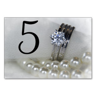 Tarjeta De Mesa Anillos de diamantes y Boda de Perlas Blancas