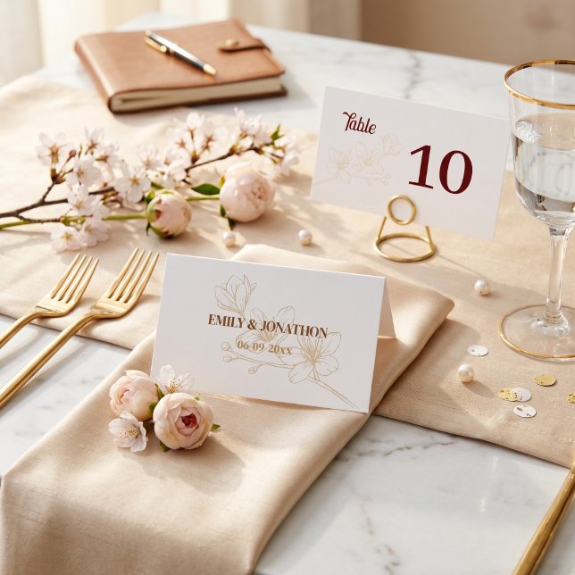 Tarjeta De Mesa Asientos de mesa de boda elegantes con letra capri (Whimsical Script Elegant Wedding Table Seating)