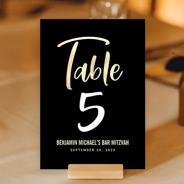 Tarjeta De Mesa Bar Mitzvah Negro Oro Script Moderno Negrita Elega (Subido por el creador)