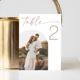 Tarjeta De Mesa Boda con guión rosa sonrojado | Foto de arco minim