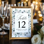 Tarjeta De Mesa Boda de Anemones Blancos y Rosas<br><div class="desc">Elegante, floral, con el número de la mesa, los nombres y la fecha boda enmarcada por anémonas de acuarela blanca, rosas de marfil y hojas verdes de salvia oscura. El diseño se repite al revés. Diseñado para coordinar con nuestra colección de bodas de Anemones Blancos y Rosas. Para ordenar este...</div>