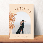 Tarjeta De Mesa Boda de árbol de palmas tropicales con arcos de te<br><div class="desc">Este elegante número de mesa sería una gran adición a su celebración boda. Añade fácilmente tus propios detalles haciendo clic en la opción "personalizar".</div>