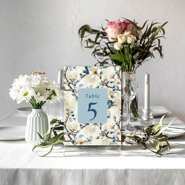 Tarjeta De Mesa Boda de flores blancas azules de primavera  (Subido por el creador)