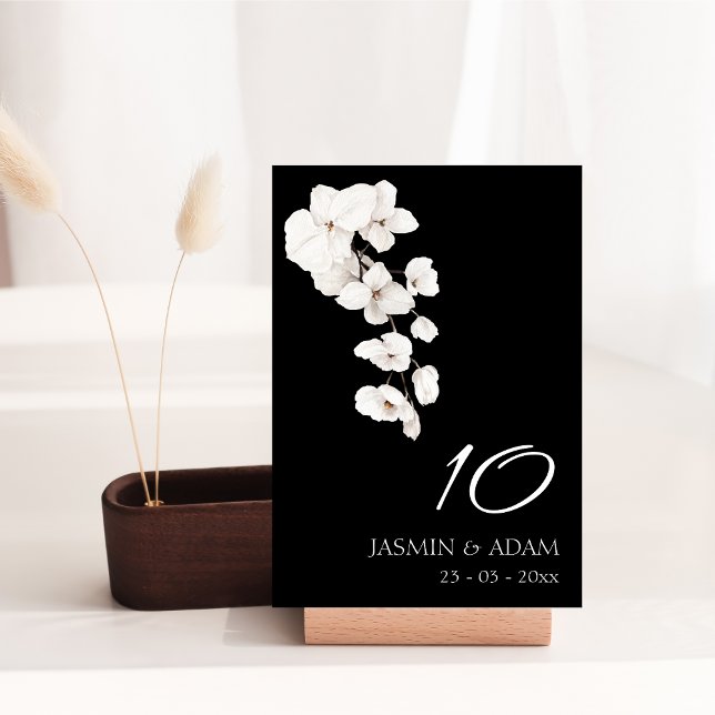 Tarjeta De Mesa Boda de flores de orquídeas blancas y negras moder (Modern Black and White Orchids Flowers Wedding Table Number)