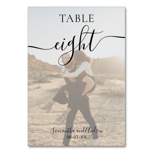 Tarjeta De Mesa Boda de fotos de nombres de guiones blancos negros (Anverso)