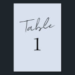 Tarjeta De Mesa Boda de guiones azul y turbio<br><div class="desc">Número de tabla del boda. Fondo azul turbio. Cursiva.</div>