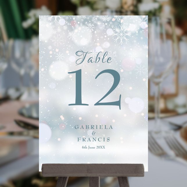 Tarjeta De Mesa Boda de invierno de primeros copos de nieve (First Snowflakes Winter Wedding Table Number)