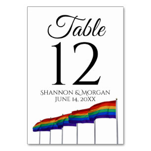 Tarjeta De Mesa Boda de las Banderas Arcoiris del Día del Orgullo 
