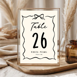 Tarjeta De Mesa Boda de lazo dibujado a mano negro y crema