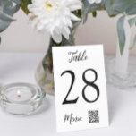 Tarjeta De Mesa Boda de menú Código QR Número de tabla<br><div class="desc">Elegantes tarjetas de mesa en blanco y negro con un diseño limpio y mínimo y un código QR para acceder al menú boda en línea.</div>