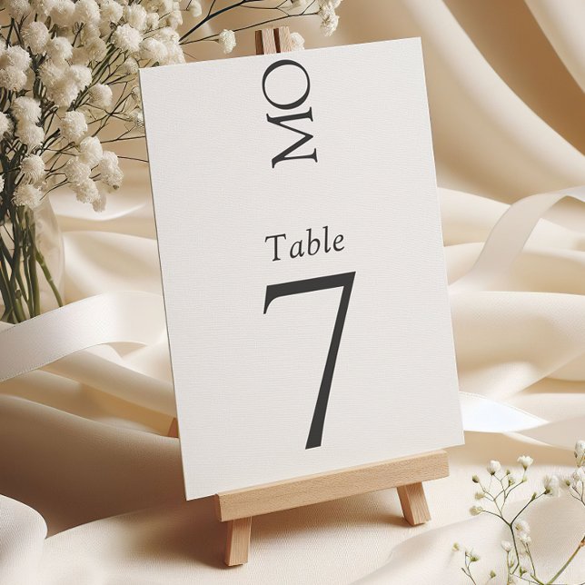 Tarjeta De Mesa Boda de Monograma de Tipografía Elegante minimalis (Subido por el creador)