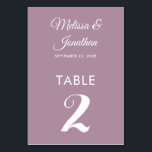 Tarjeta De Mesa Boda elegante morada de polvo blanco y simple<br><div class="desc">Tarjeta de número de tabla boda minimalista simple y elegante con un guión blanco elegante sobre un fondo violeta polvoriento romántico. Personalizable fácil con los nombres de la novia y del novio, la fecha del boda y el número de la tabla. Para mayor personalización o pedidos de personalizados, no dudes...</div>