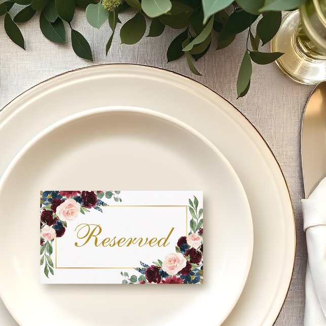 Tarjeta De Mesa Boda Floral Azul Borgoña Reservado (Customize to change text color, style or to add more text to front or back.)