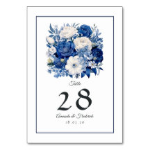 Boda floral blanca y azul marino