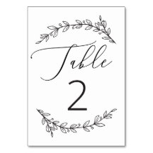 Boda floral rústica con guión en blanco y negro