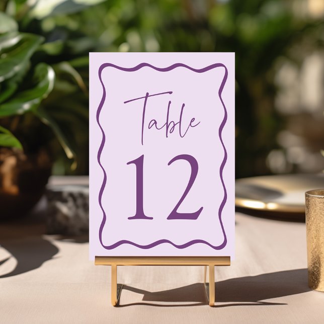 Tarjeta De Mesa Boda Moderna con Marco Ondulado Morado (Subido por el creador)