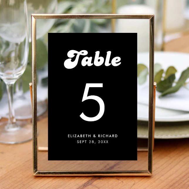Tarjeta De Mesa Boda Retro con Estilo en Blanco y Negro (Stylish retro black and white table number adds charm while helping guests find seats easily)