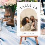 Tarjeta De Mesa Boho de texto con foto de archivo Boda Minimalista<br><div class="desc">Este elegante número de mesa sería una gran adición a su celebración boda. Añade fácilmente tus propios detalles haciendo clic en la opción "personalizar". 🌸 NOTA: El tamaño de esta tarjeta es de 3, 5" x 5". Si desea un tamaño mayor, por favor contáctame antes de 💖 su compra. 📨...</div>