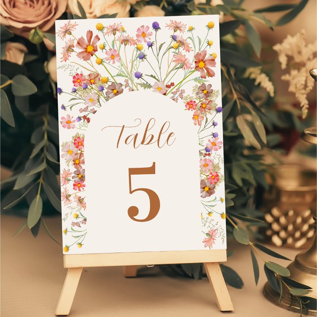 Tarjeta De Mesa Boho Floral Boho Fall Wedding (Boho watercolor floral arch fall wedding table number card Terrcaotta beige elegant script)