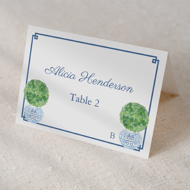 Tarjeta De Mesa Boxwood Topiary Ginger Jar Boda Place Card (Individual place card design featuring boxwood topiary and navy and white greek key, ginger jars)