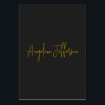 Tarjeta De Mesa Caligrafía de nombre Profesional Elegante Color Do<br><div class="desc">Este producto fue muy bueno y me encanta lo fácil que es personalizar el diseño. El diseño era muy simple,  así que estoy muy satisfecho cuando lo creo.</div>