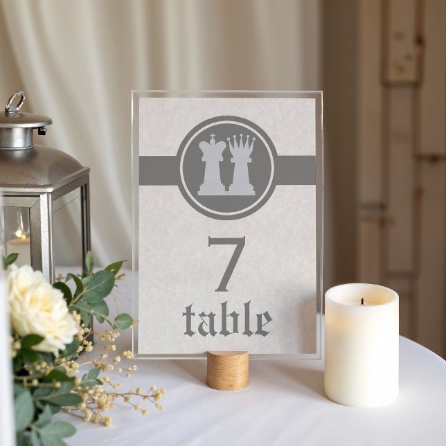 Tarjeta De Mesa Chess King and Queen Wedding Table Card, Gray (Chess King and Queen Wedding Table Card)