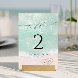 Tarjeta De Mesa Corazones De Guión Modernos En La Boda De Playa De