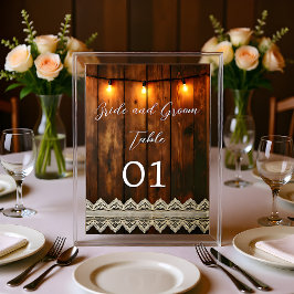 Tarjeta de Mesa de Boda de Madera Rústica y Encaje