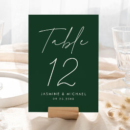 Tarjeta de mesa de boda verde con guión minimalist