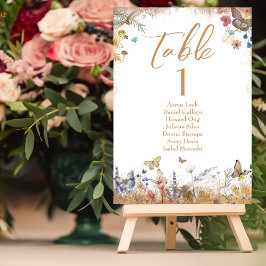 Tarjeta de mesa de casamiento con mariposa de oro 